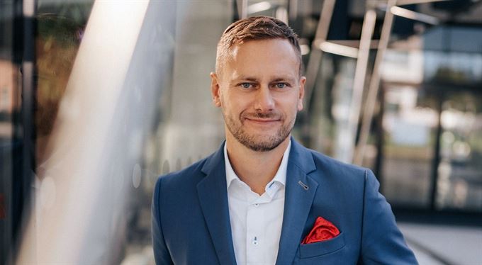 Když spadneš, vstaneš, zkusíš to znovu, budeš silnější