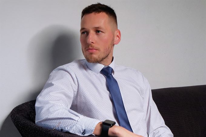 „Na začátku není nutná dokonalost, ale akce a vytrvalost": první kroky v manažerské roli podle Daniela Retta