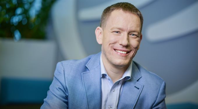 NEJVĚTŠÍ FINANČNÍ FRANŠÍZA V ZEMI