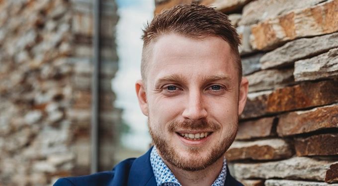 Obchod v pojišťovně Simplea povede Kamil Holánek