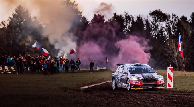 Sky is the Limit aneb Když se rally spojí s finančním poradenstvím