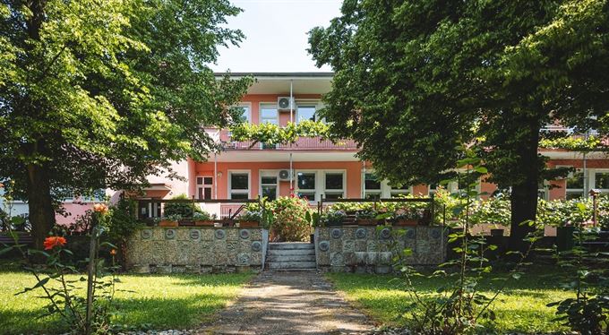 Fond Ambeat Care koupil nemocnici v Podbořanech a rozšiřuje síť dlouhodobé péče o dalších 122 lůžek.